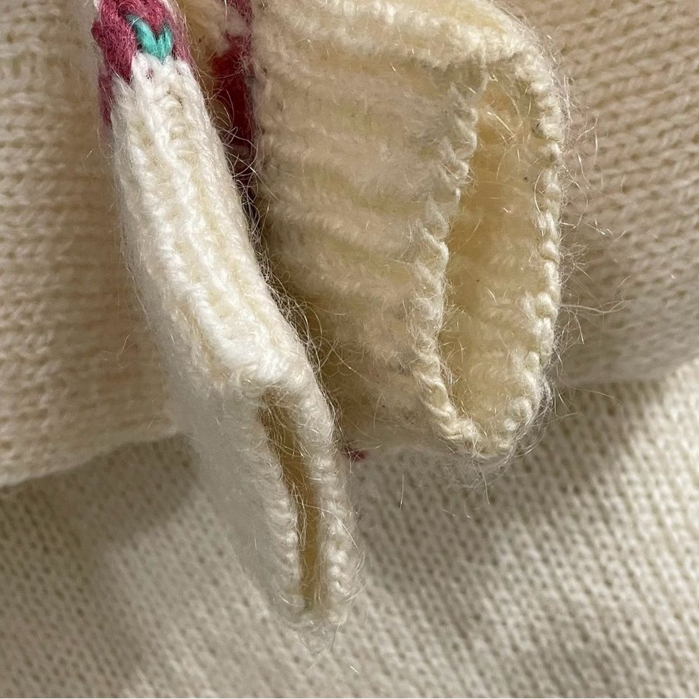 HANDMADE HANDKNIT Fair Isle Chunky Knit Sweater Roses Flowers Cream Pink S - Picture 5 of 7